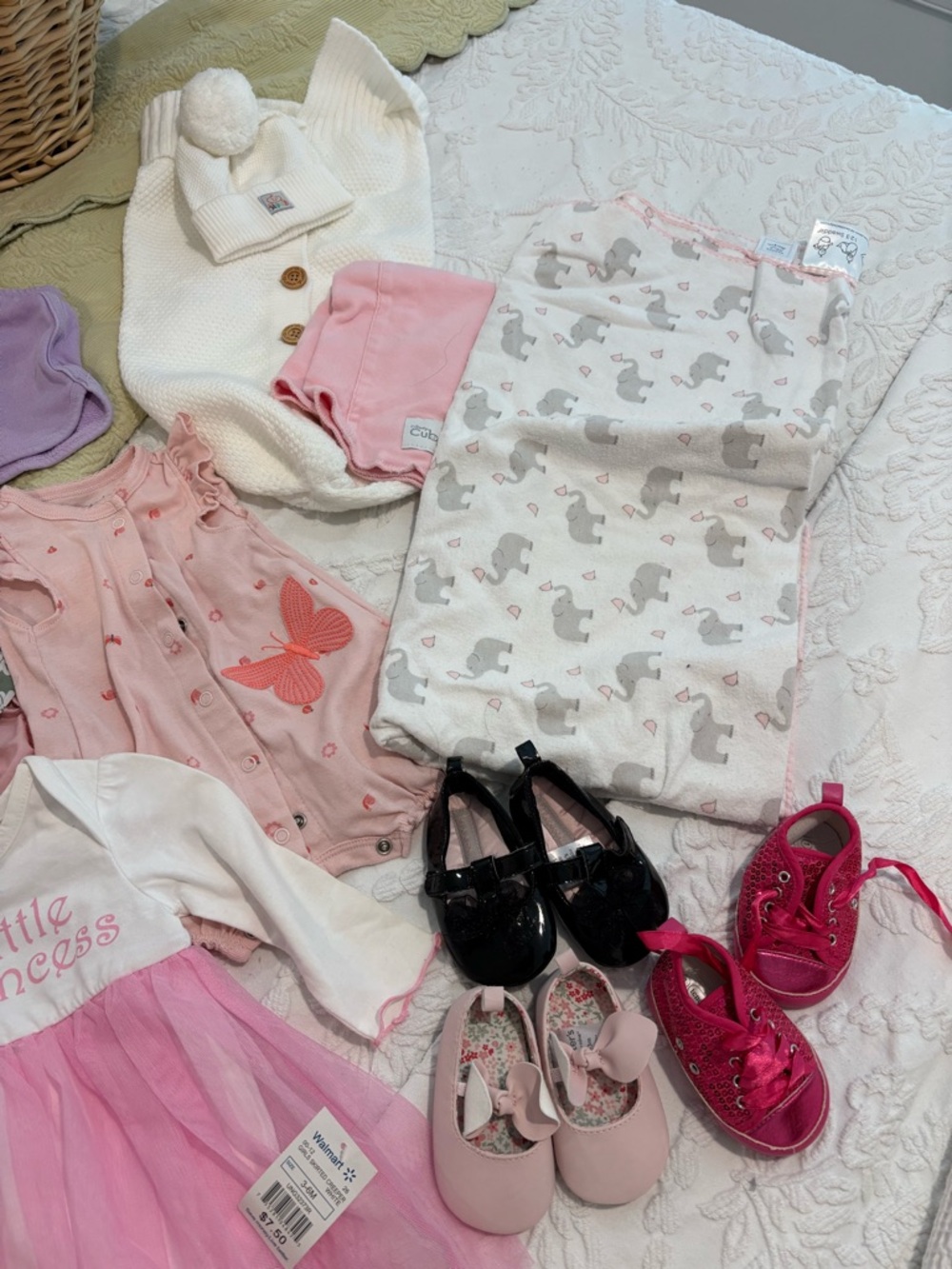 12 pc Infant Girl Bundle 0-3, 3 and 3-6 Months - Picture 2 of 4